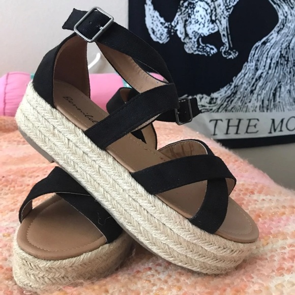 Platform Black Sandals Love Street Apparel - Picture 2 of 2